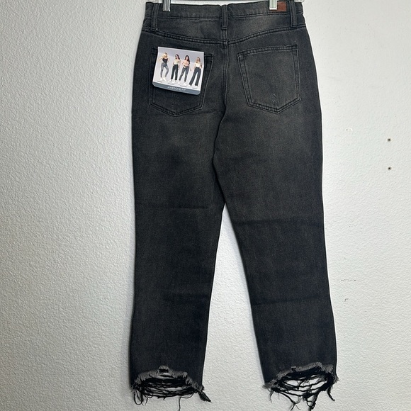 Simple Society Straight Super High Rise Distressed Denim Jeans Size 7/28 NWT - Picture 2 of 12